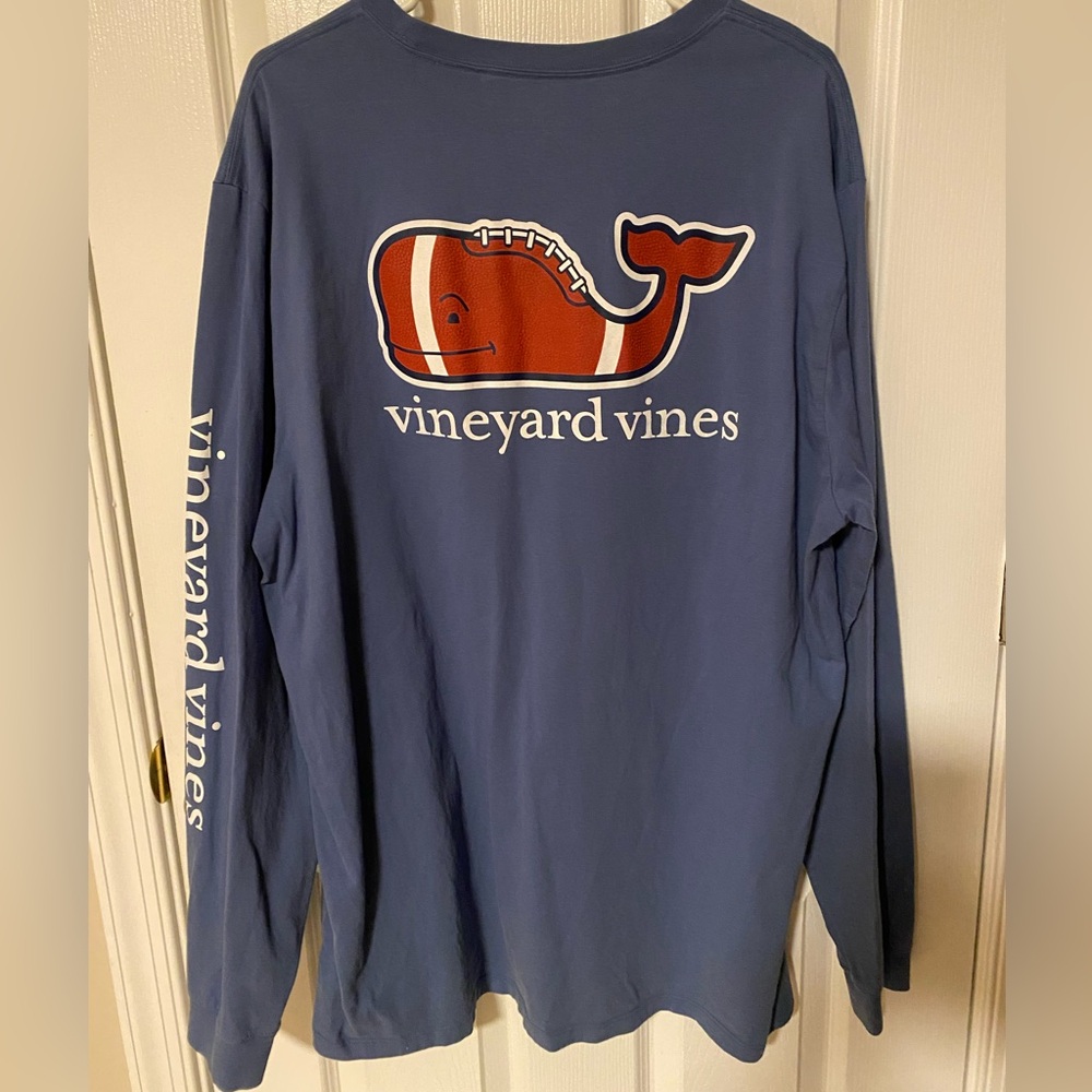 Vineyard Vines long sleeve top